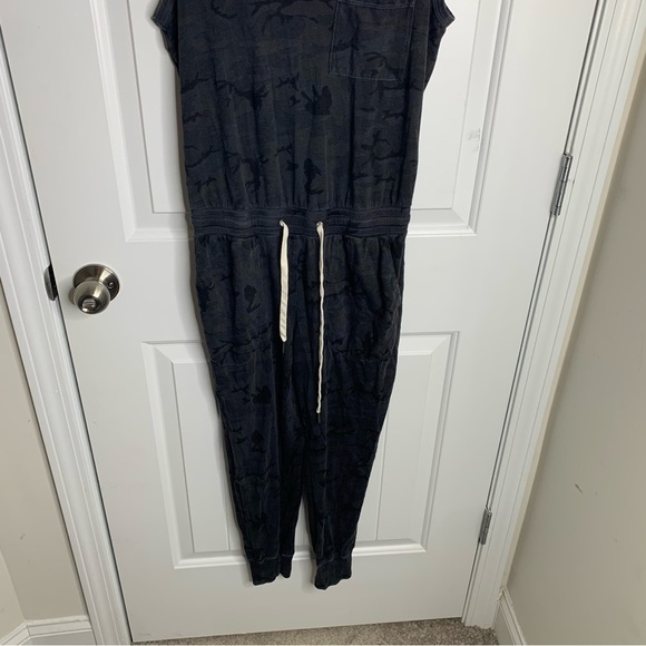 N Philanthropy‎ sleeveless black camo camouflage jumpsuit size small minimalist - Picture 4 of 11